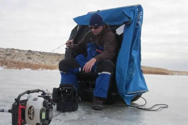 Photo of Ice Fishing in 1-person Fish Trap flip-over